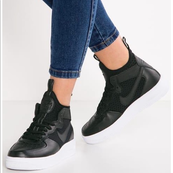 Nike Air Force Ultraforce MID Black White W AUTHEN - Picture 2 of 8